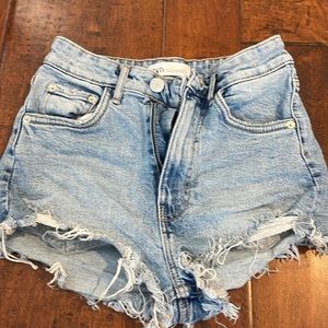 Light wash ZARA jean shorts